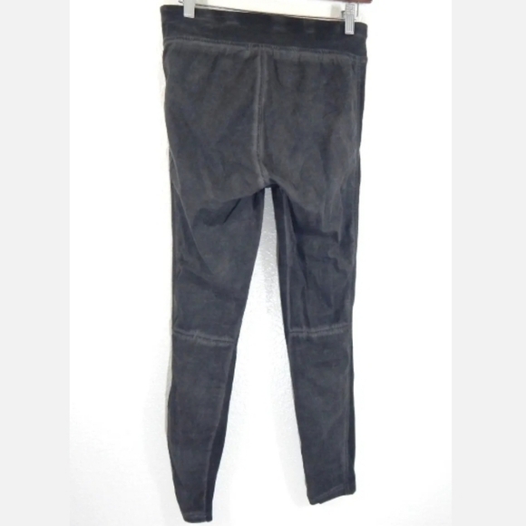 XCVI Ruched Pocket Ermina Leggings - Picture 3 of 3